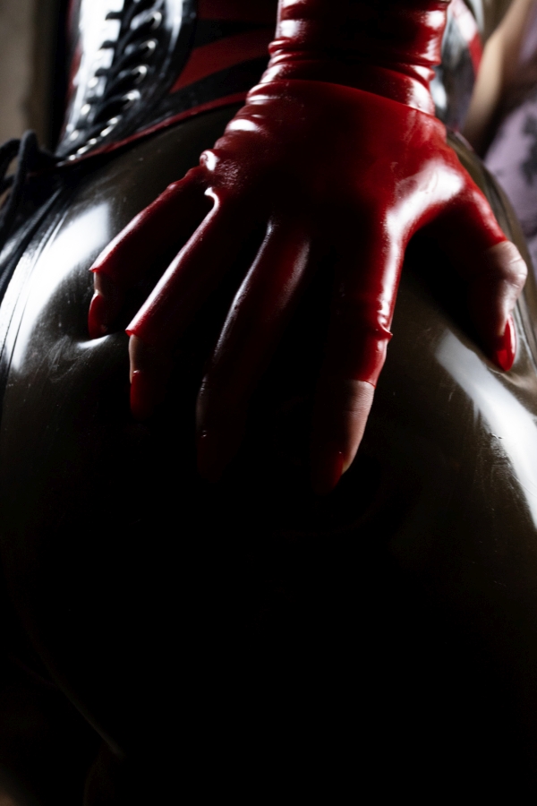 Domina fetisch latexhintern 2018